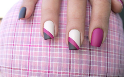How to Do Ombre Nail Art Like a “Pro” At Home