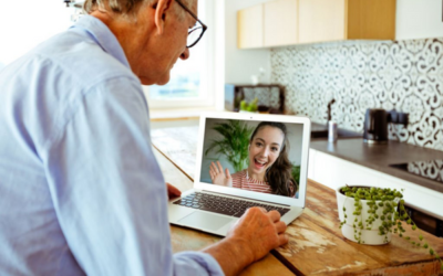 4 Useful Tips to Meet a Senior Man on the Internet
