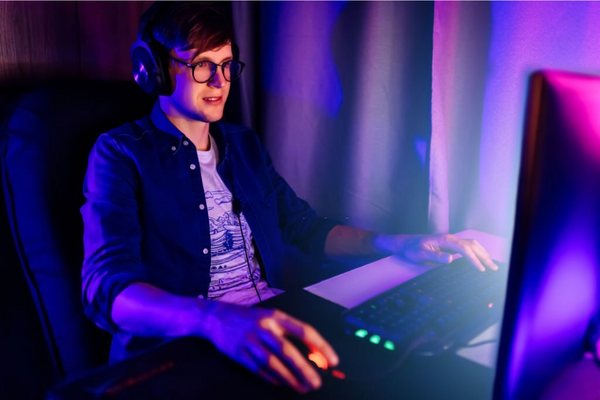 Ways to Make Money by Playing Games | Lifestyleglitz